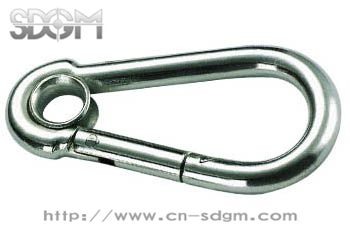 SNAP HOOK WITH EYELET DIN5299 FORM A